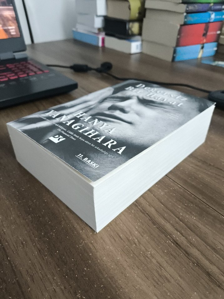 Değersiz Bir Hayat - Hanya Yanagihara - Görsel 3
