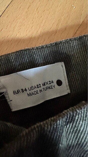 Diğer asker desen pantolon