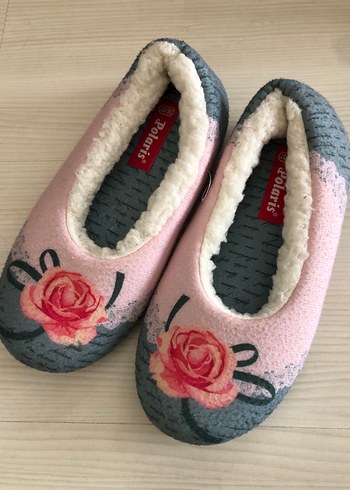 Çiçek Desenli Sıcak Ev Terliği - Görsel 3