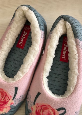 Çiçek Desenli Sıcak Ev Terliği - Görsel 4