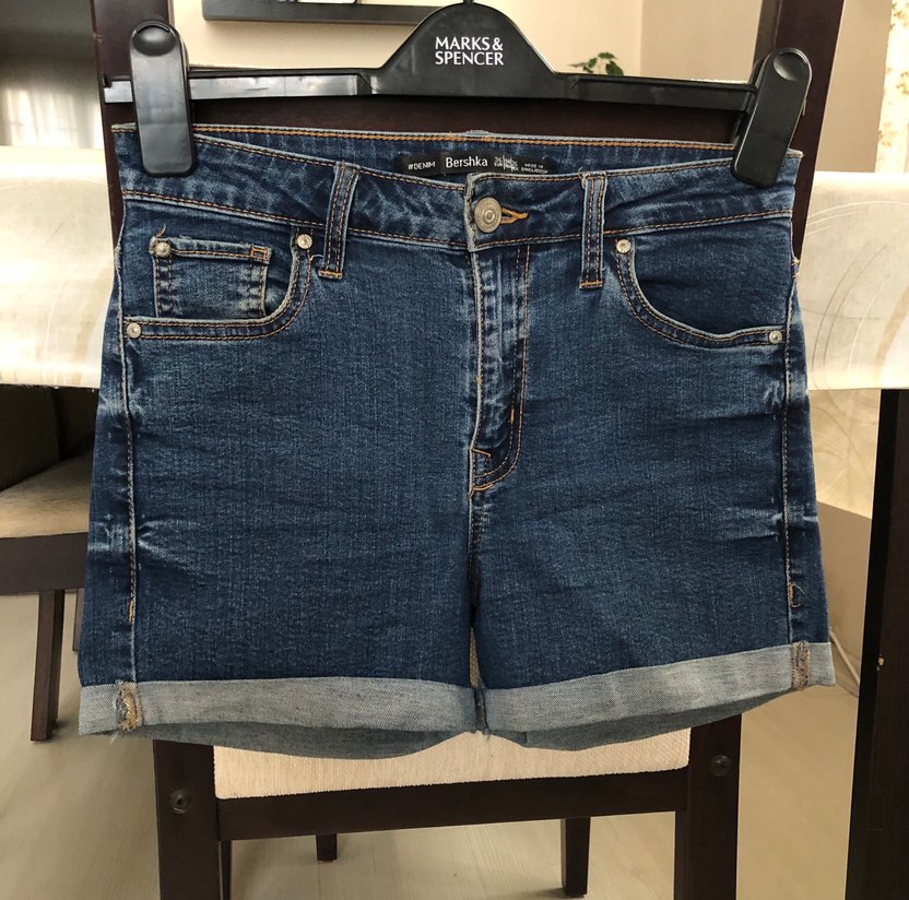 Bershka Kısa Denim Şort - Görsel 3