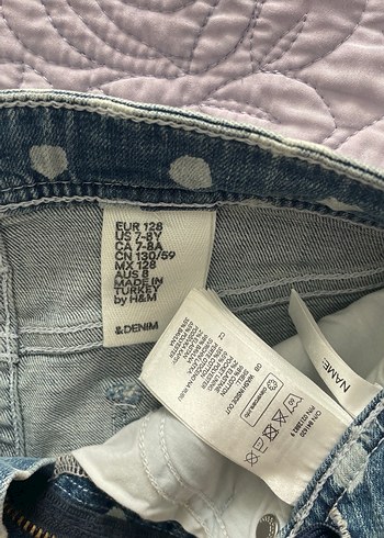 Düğmeli Mini Puantiyeli Koyu Mavi Kot Şort - Görsel 2