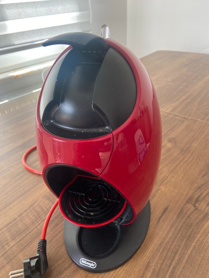 Delonghi EDG250 Dolce Gusto Jovia Kahve Makinesi Kırmızı - Görsel 2