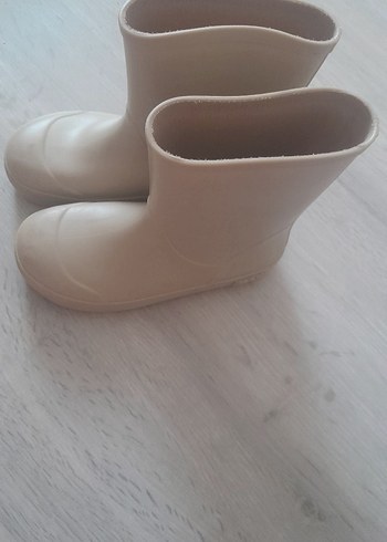 Kız Çocuk Bej Lastik Bot - Görsel 2