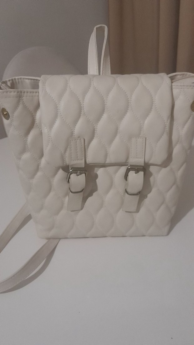 Beyaz Deri Kadın Sırt Çantası - Görsel 3