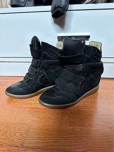 39 Beden İsabel marant