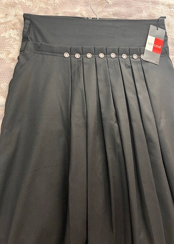 Siyah Pileli Uzun  Kadın Etek - Görsel 2