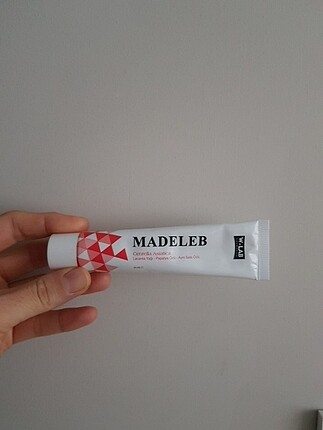 Madeleb