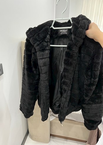 Siyah Kürklü ceket - Görsel 3
