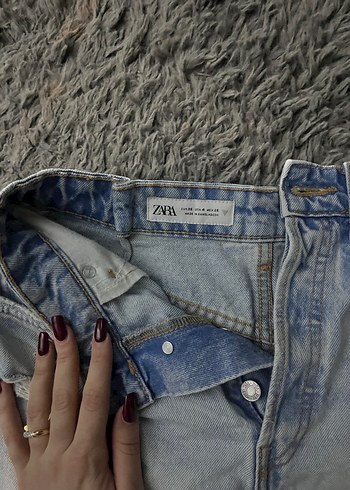 Kadın Gri Batik Desenli Denim Şort - Görsel 5