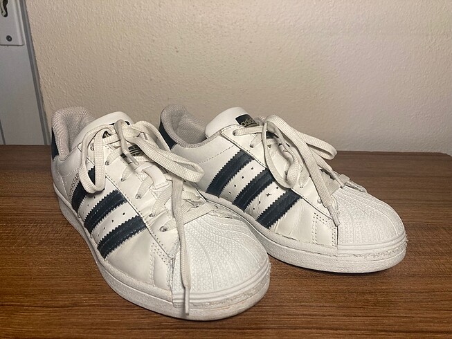 Adidas süperstar 35.5 numara