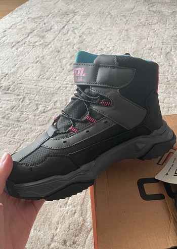 Unisex çocuk botu