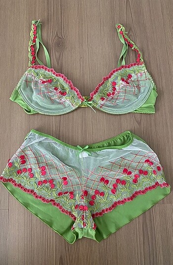 Beden Winx flora fairycore büstiyer şort takımı