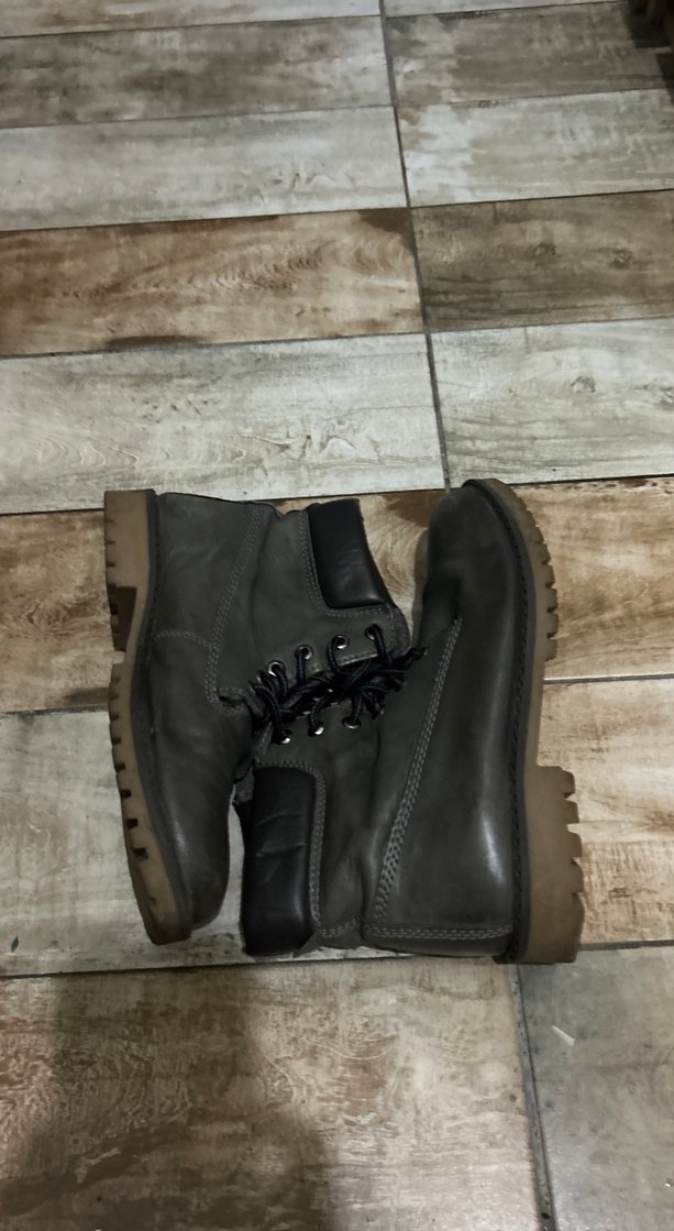 Minimalist  asker yeşili bağlamalı Bot - Görsel 3