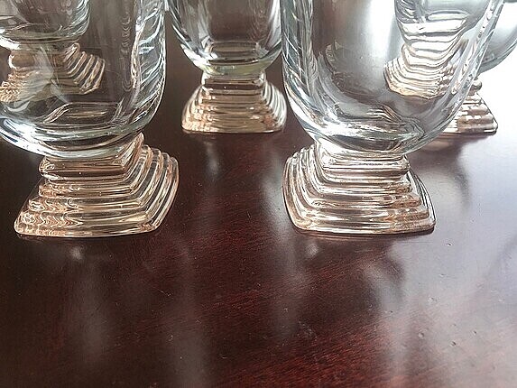 4 ad su bardağı