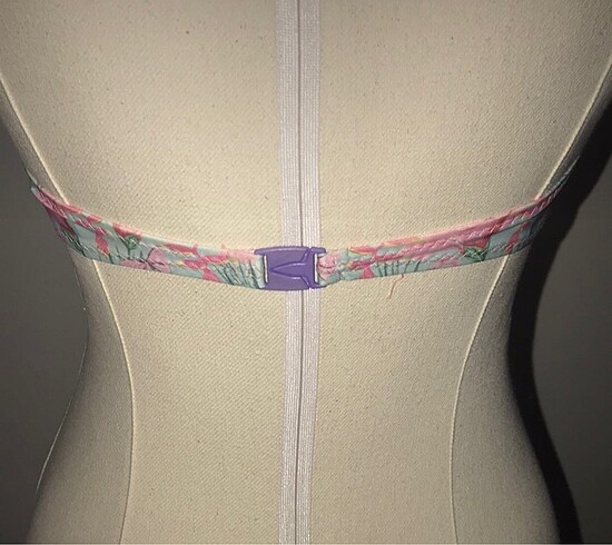 m Beden Bikini üstü