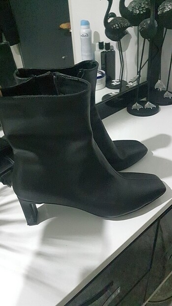 LC Waikiki Siyah bot