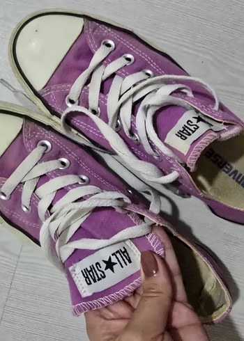 Converse ürünü