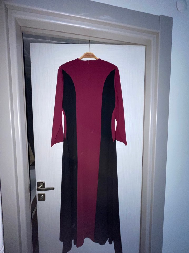 Uzun Kol Bordo Taşlı Elbise - Görsel 3