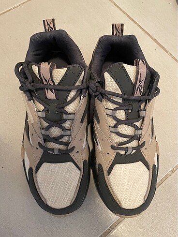 Reebok sneaker - Görsel 3