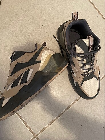 Reebok sneaker - Görsel 2