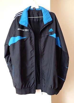 Esofman üstü XXL beden orjinal adidas degildir