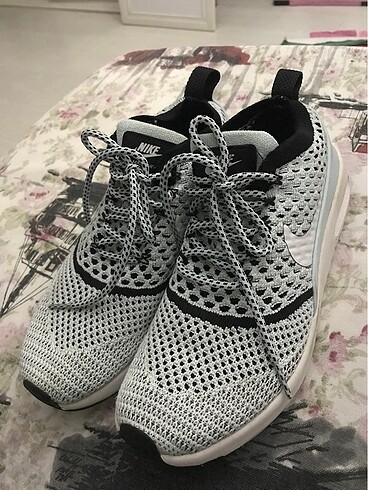 Nike Spor Ayakkabı Orjinal