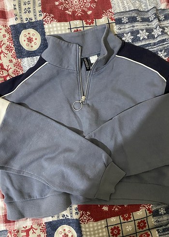 Gri Yüksek Yakalı Fermuarlı Sweatshirt