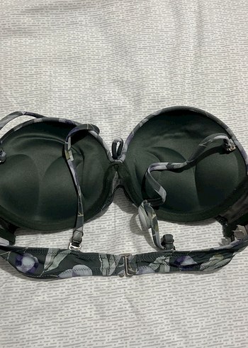 Haki Renkli Baskılı Bikini Üstü - Görsel 5