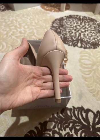 Bej Taş Bant Detaylı Stiletto - Görsel 3