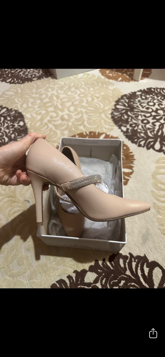 Bej Taş Bant Detaylı Stiletto - Görsel 2