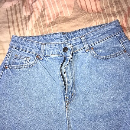 30 Beden Kesik Paça Mom Jean