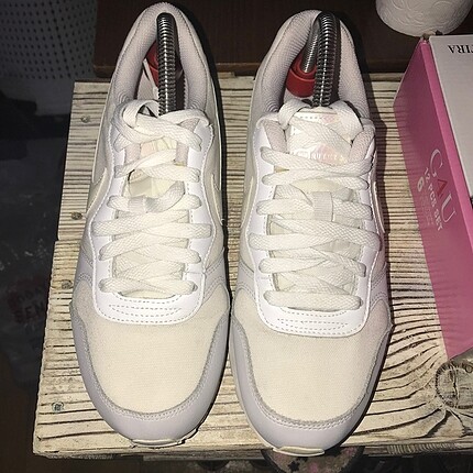 Adidas Spor Ayakkabı