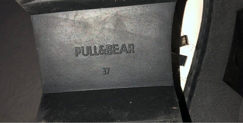 Pull and Bear pull bear bot