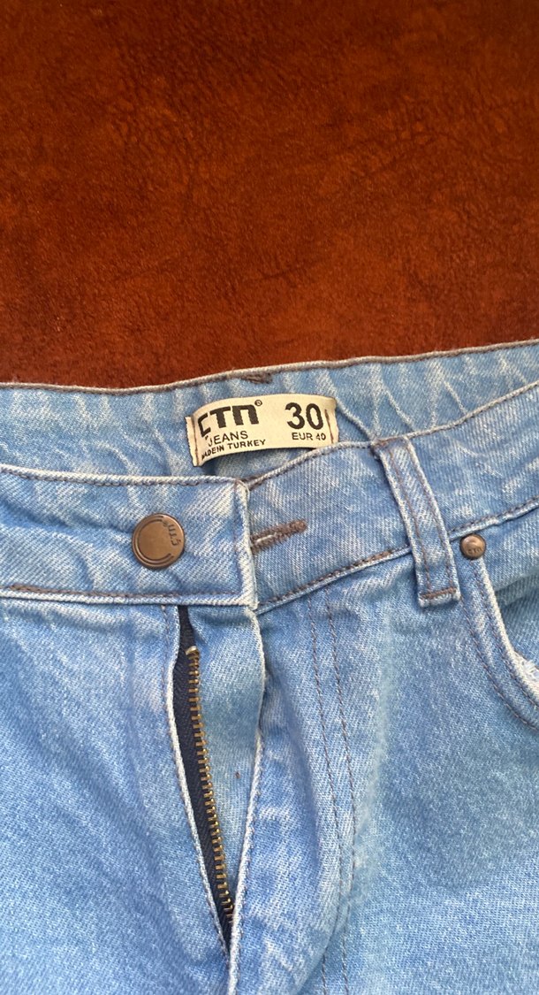 Düğmeli Mavi Kadın Mini Kot Şort - Görsel 3