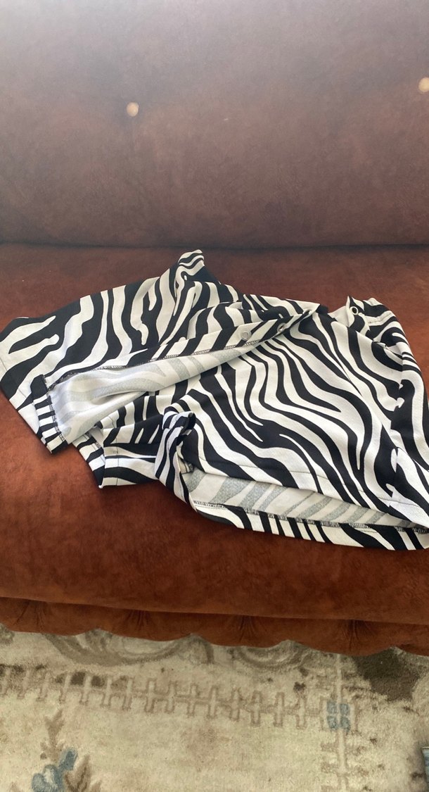 Zebra Desenli şort etek bayan - Görsel 4