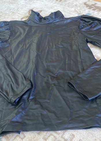 Drapeli Siyah Balıkçı Yaka Gösterişli Bluz deri görünümlü - Görsel 4