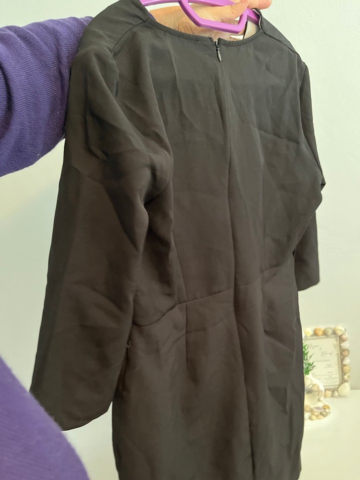 Siyah V Yaka Kadın Tulum - Görsel 3