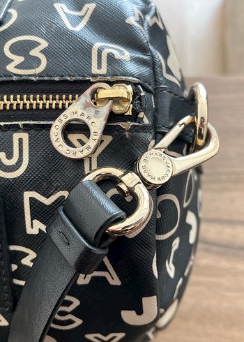 Marc Jacobs Siyah Baskılı Deri Kadın Çanta - Görsel 2