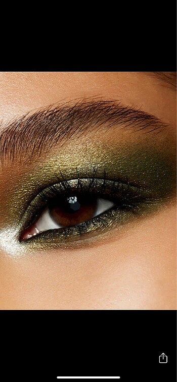 Beden Mac Dazzleshadow Extreme Göz Farı