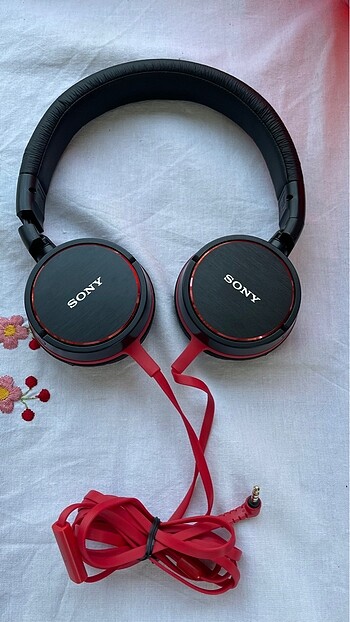 Sony kablolu kulaklık