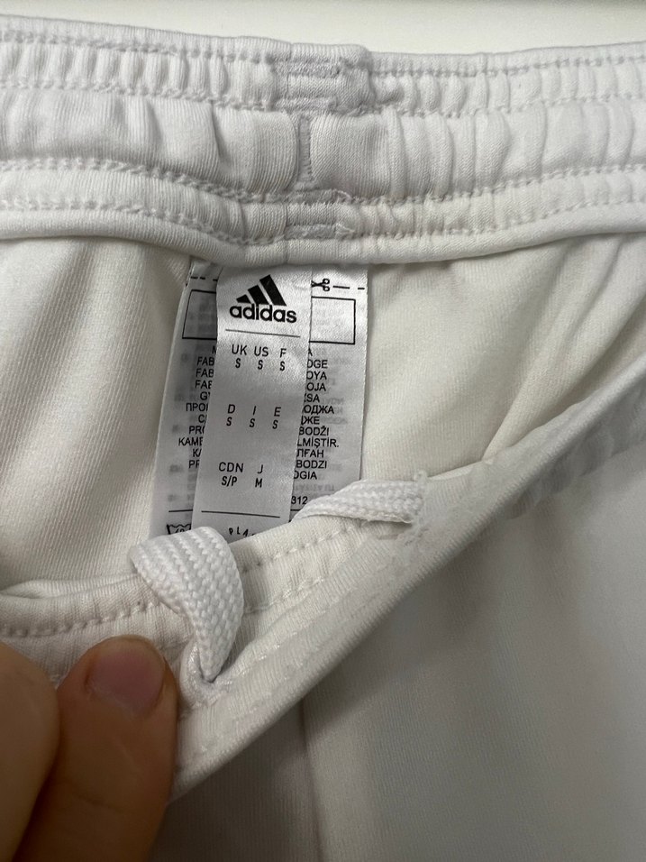 Orjinal Adidas Beyaz Erkek Spor Şortu - Görsel 2