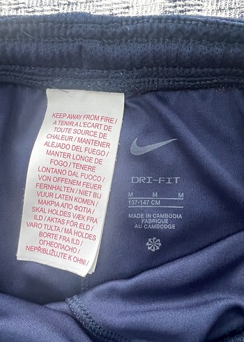 13-14 Yaş Beden Nike Erkek çocuk Şort (orjinal )