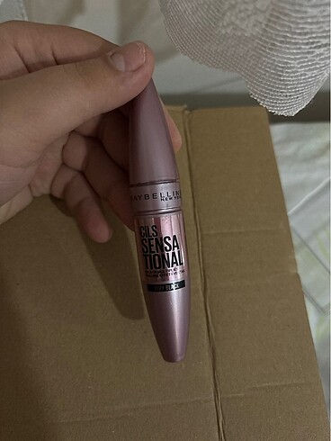 Maybelline maskara