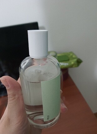 Yves Rocher Yves Rocher Yeşil Çaylı Çok sevilen parfümü