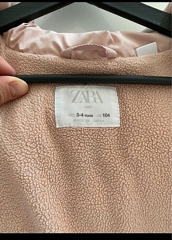 Zara 4 Yaş