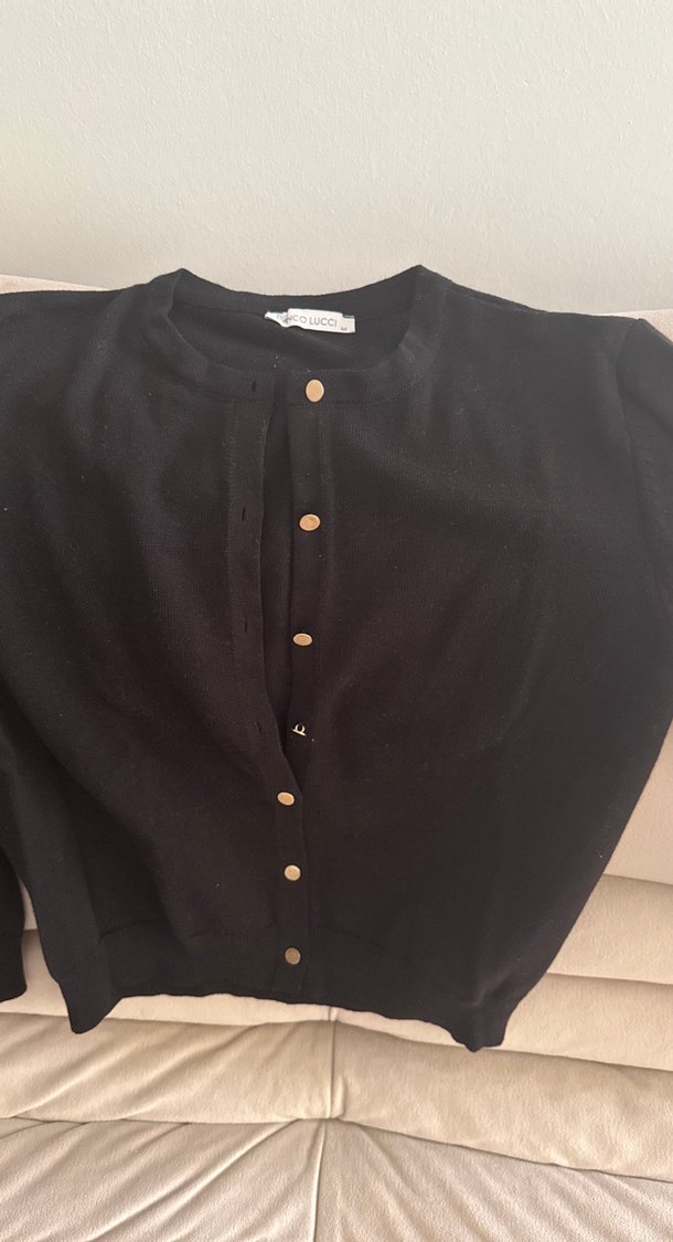 Düğmeli Siyah Kadın Hırka - Görsel 2