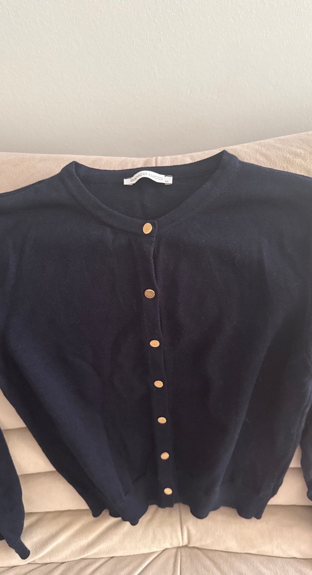 Düğmeli Siyah Süet Midi Hırka - Görsel 2