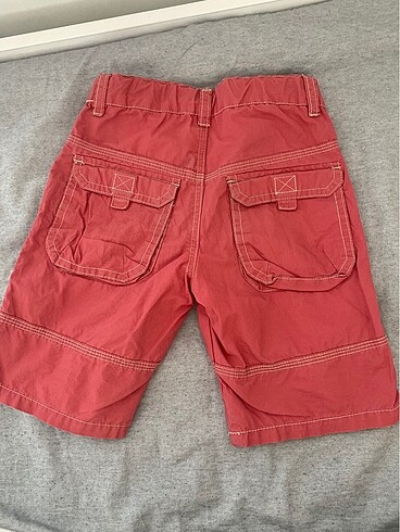 4 Yaş Beden kırmızı Renk #şort #zara
