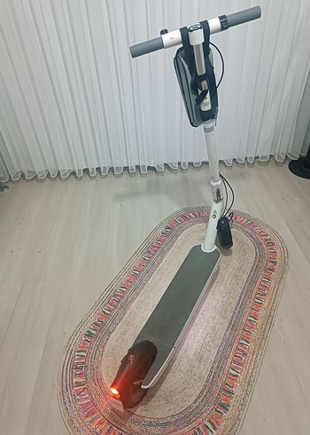 OKAi ES20 NEON 600W e-scooter 05319906181 - Görsel 6